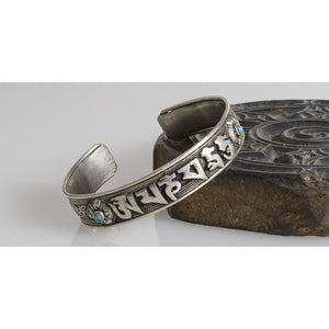Silver plated mani mantra bracelet